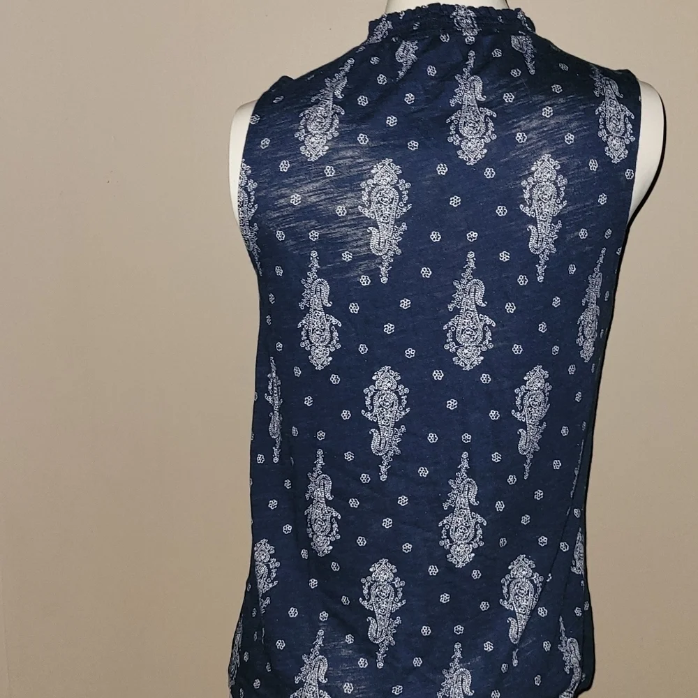 Loft small - Picture 2 of 3